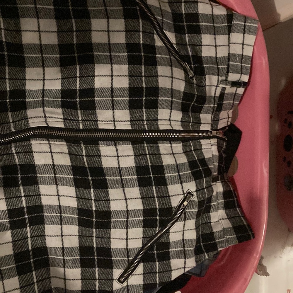 Black checkers skirt